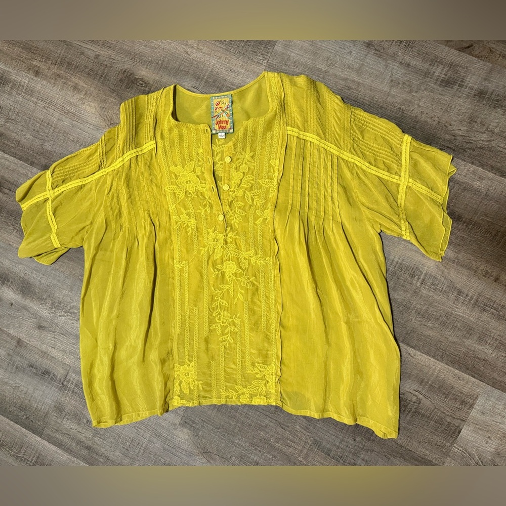 Johnny Was Green  Embroidered Blouse